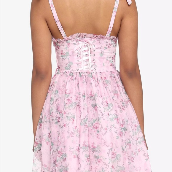 NWT Her Universe Sleeping Beauty Aurora dress - Picture 2 of 8